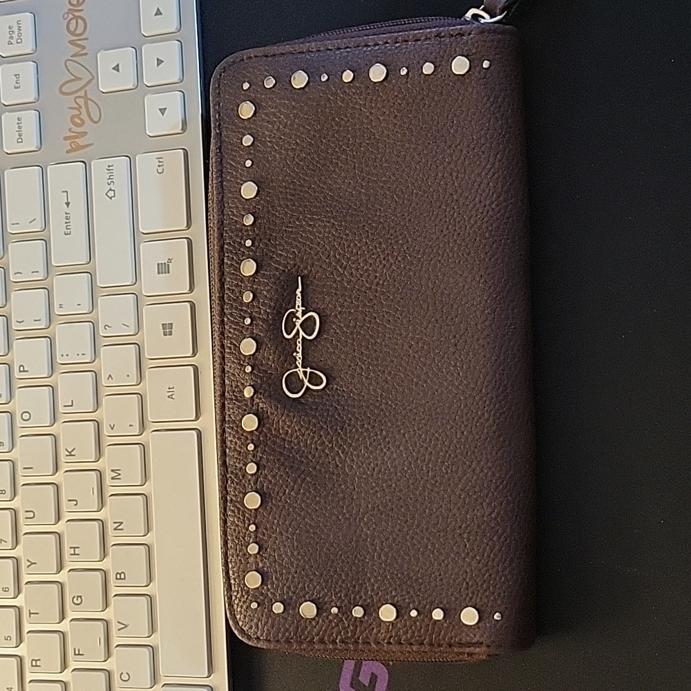 NWOT Jessica Simpson Wallet